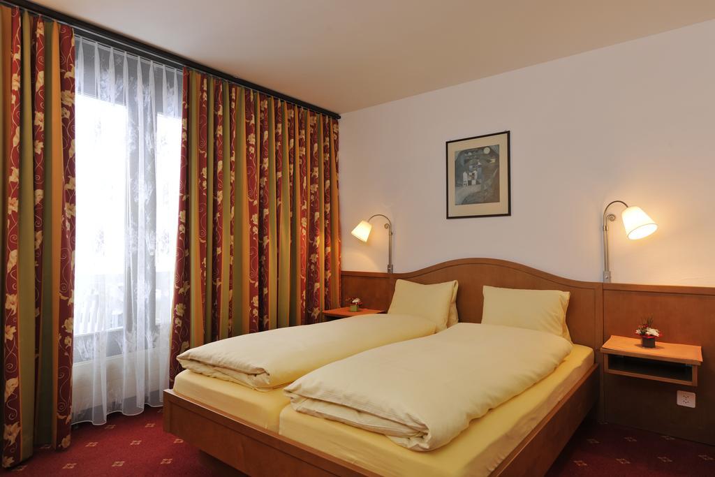 Hotel Toggenburg ウィルトハウス エクステリア 写真